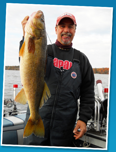P�che au dor� dans la baie de Quinte